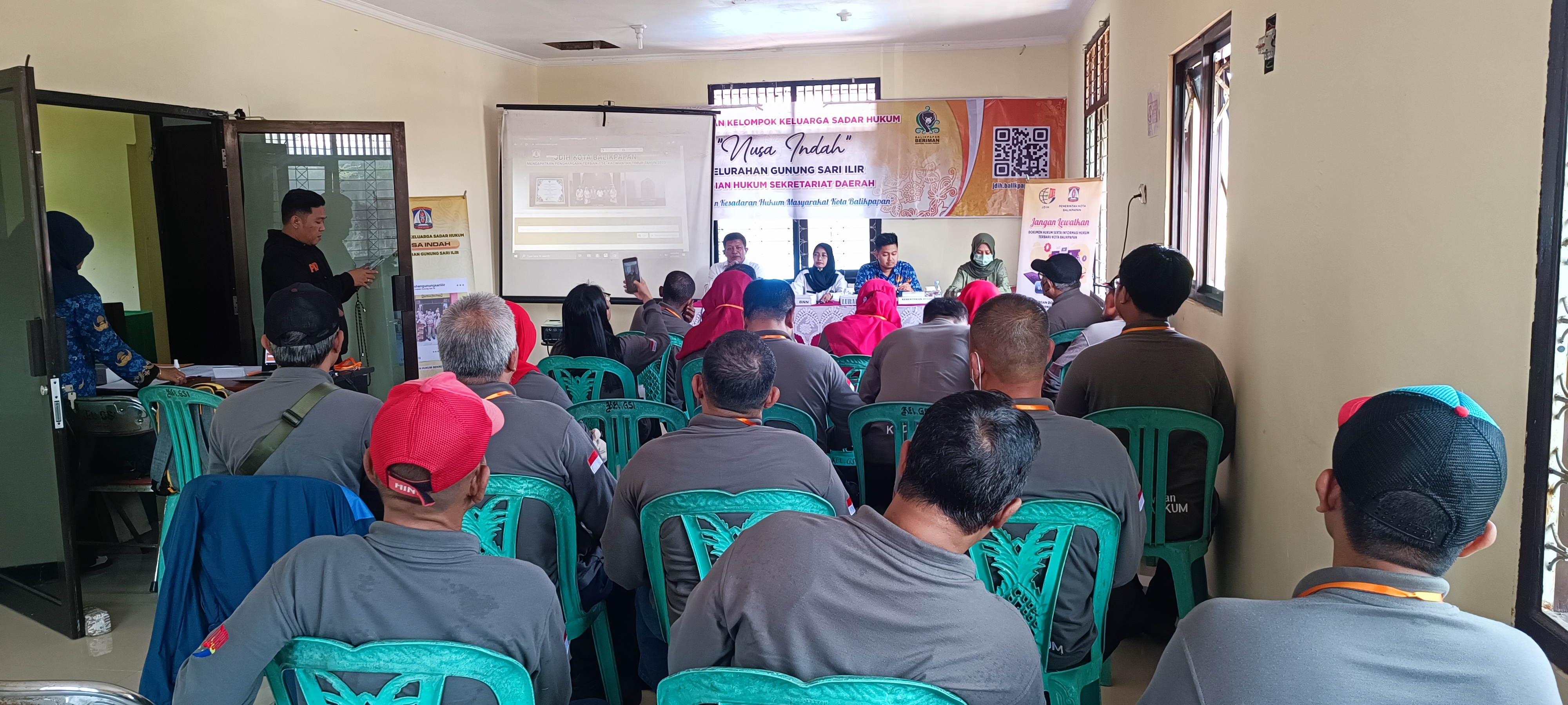 PEMBINAAN KELOMPOK KELUARGA SADAR HUKUM (KADARKUM) "NUSA INDAH"